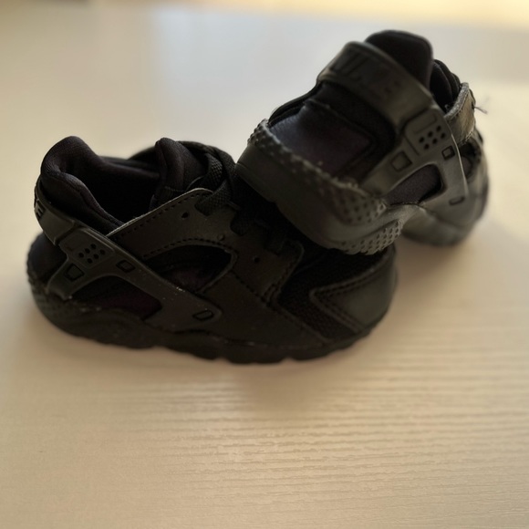 Nike Huarache Toddler Boys Black Running Shoes: Size 7C - Picture 6 of 6
